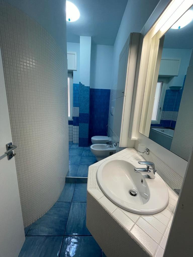 Blue Sea Salerno Hotel Buitenkant foto
